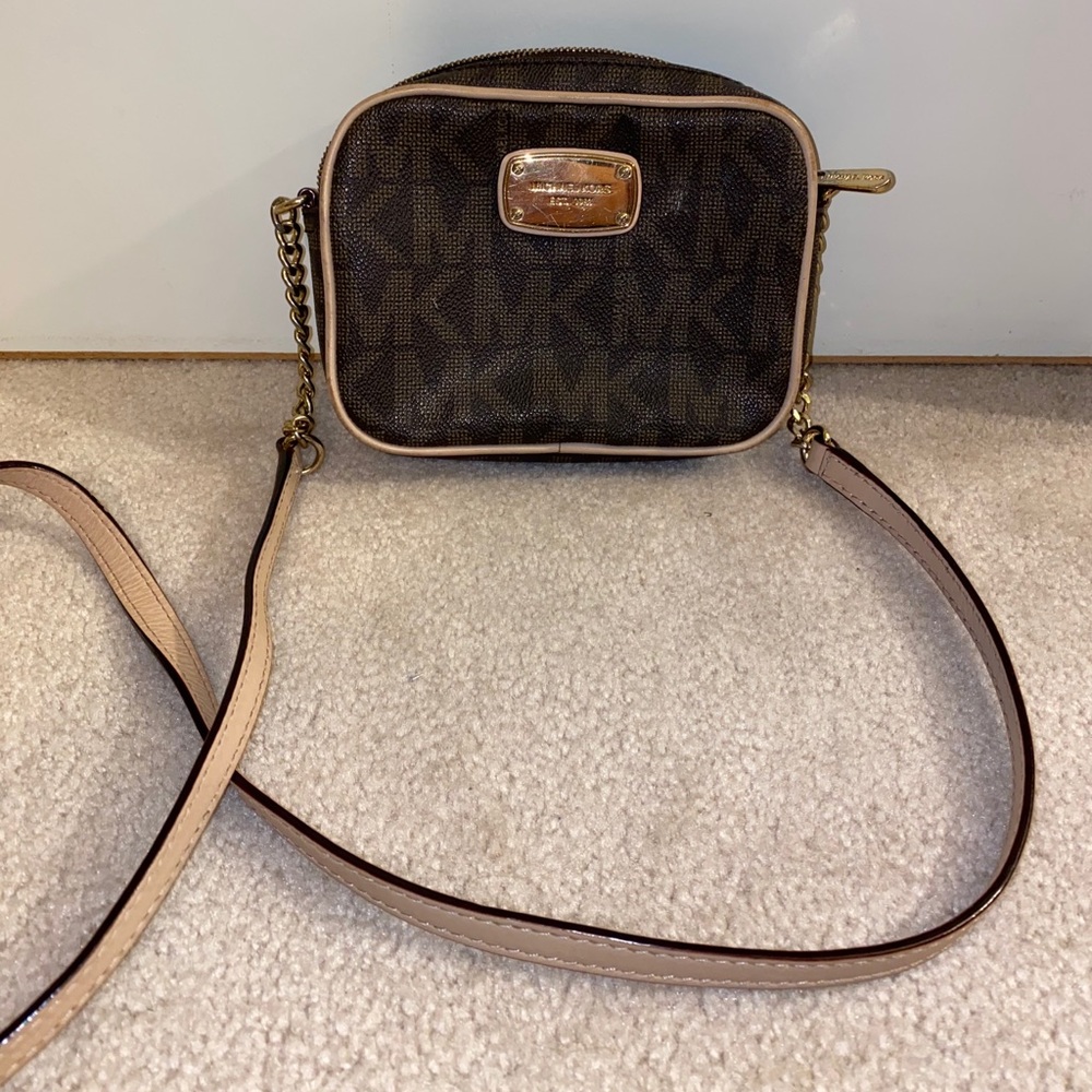 Michael Kors mini cross body purse